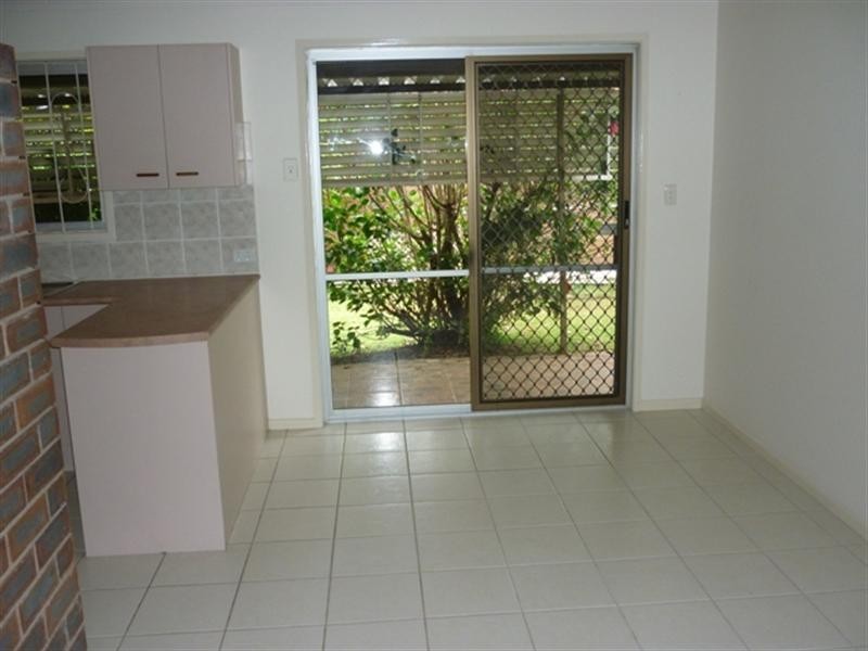 27 Dawn Crescent, Thornlands QLD 4164