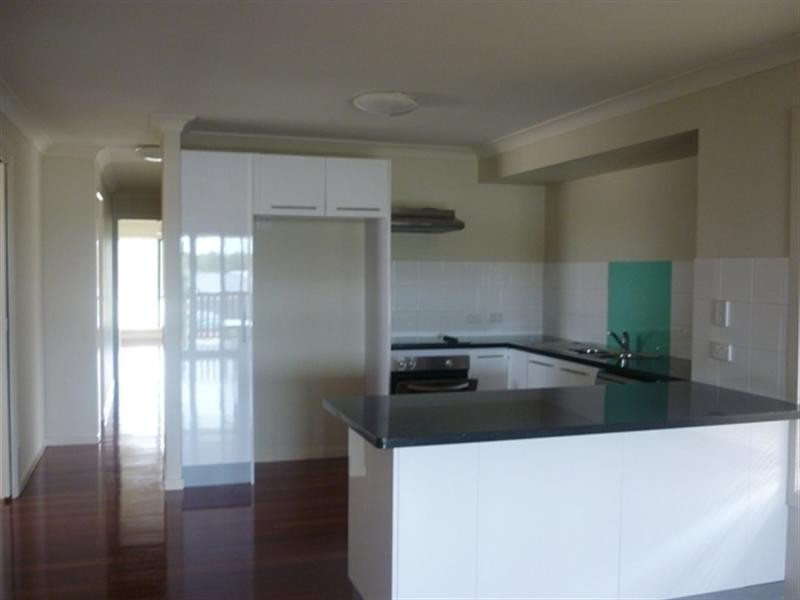 27 South Street, Cleveland QLD 4163