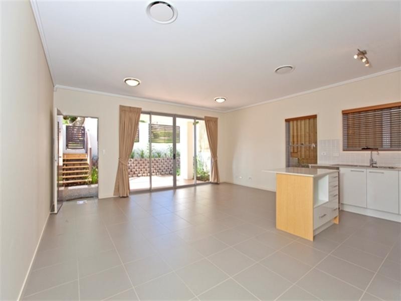 6/62 Island Street, Cleveland QLD 4163