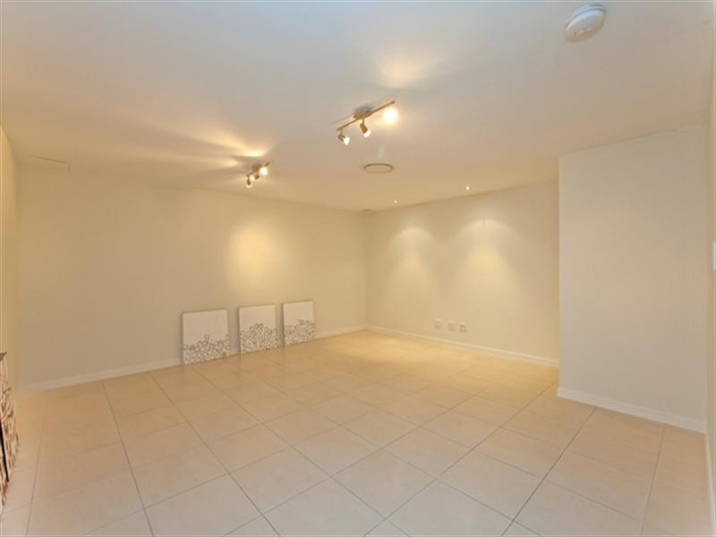 6/62 Island Street, Cleveland QLD 4163