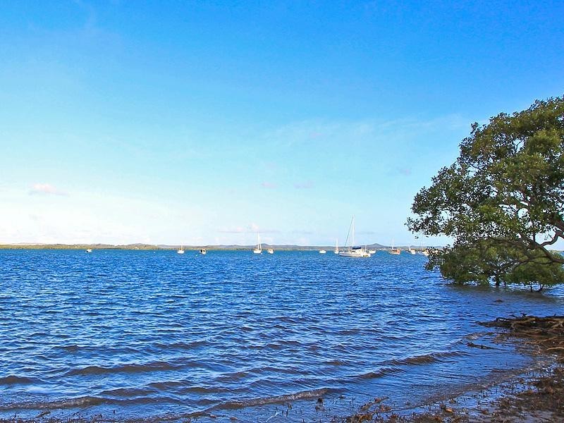 2 Auster Street, Redland Bay QLD 4165