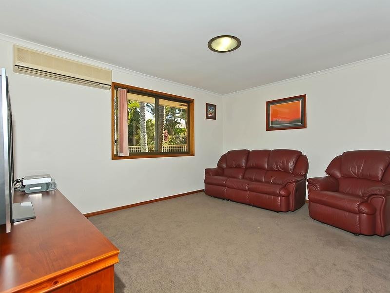 60 Beach Street, Cleveland QLD 4163