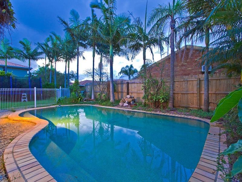 3 Haydon Court, Victoria Point QLD 4165
