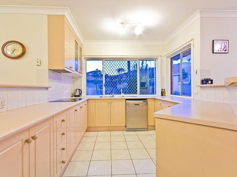 3 Haydon Court, Victoria Point QLD 4165