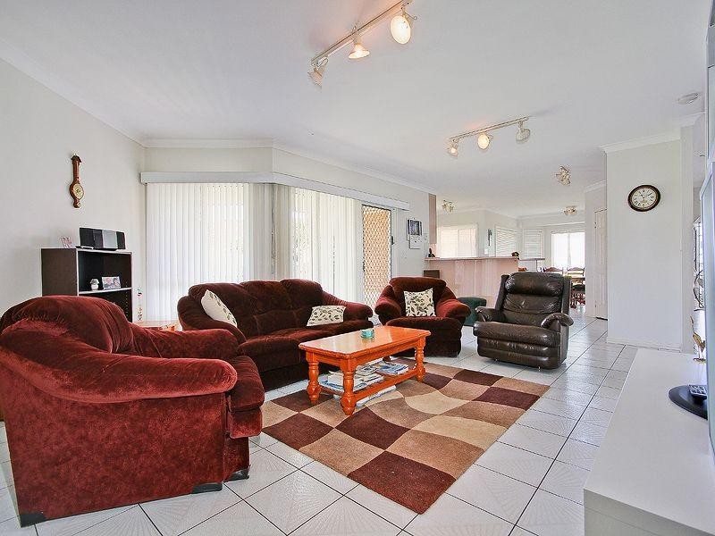 3 Haydon Court, Victoria Point QLD 4165