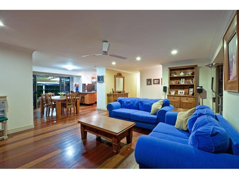 4 Workington Street, Alexandra Hills QLD 4161