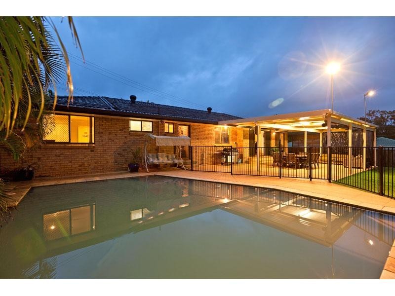 4 Workington Street, Alexandra Hills QLD 4161