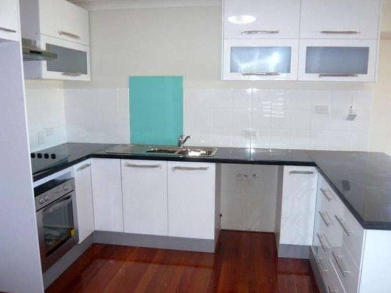 25 South Street, Cleveland QLD 4163