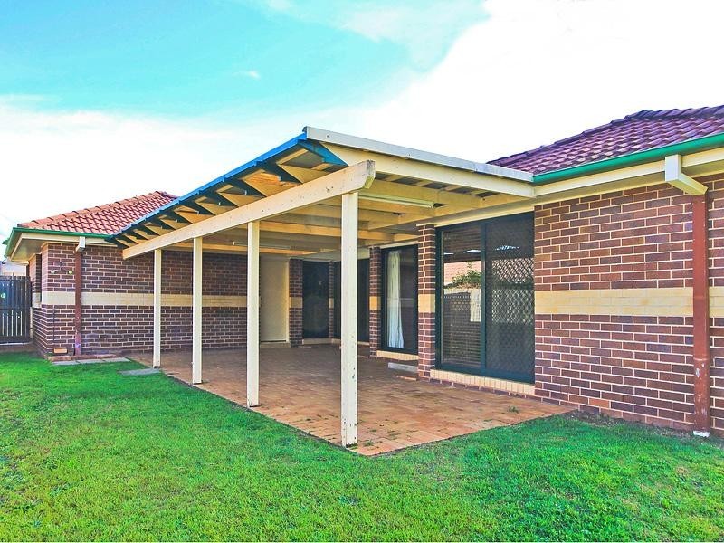 5 Byng Road, Birkdale QLD 4159