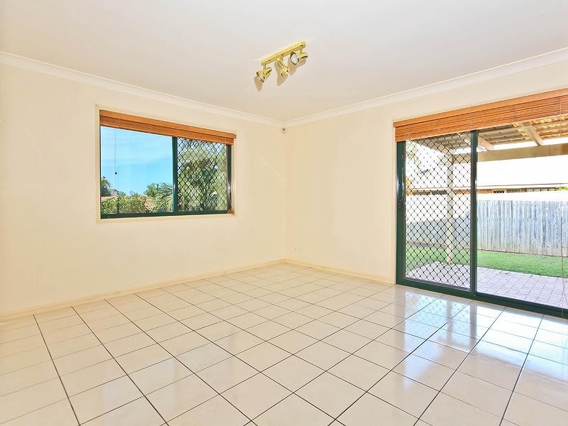 5 Byng Road, Birkdale QLD 4159