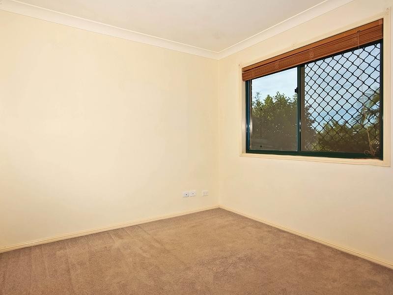 5 Byng Road, Birkdale QLD 4159