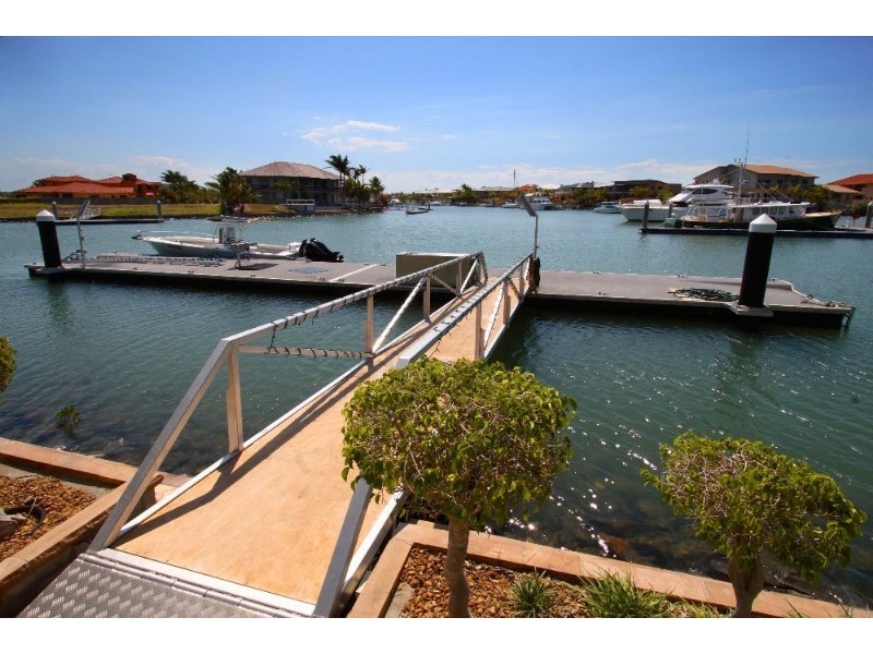 39 Sentinel Court, Raby Bay QLD 4163