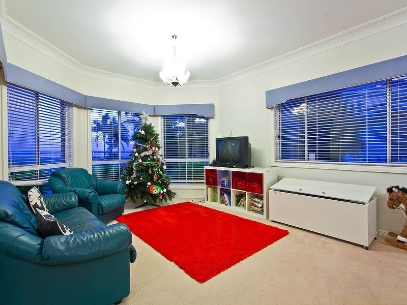 3 Haydon Court, Victoria Point QLD 4165