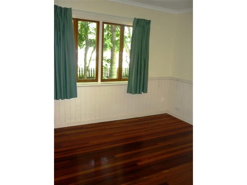 656 Cleveland Redland Bay Road, Redland Bay QLD 4165