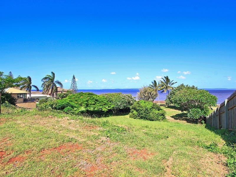 137 Shore Street North, Cleveland QLD 4163