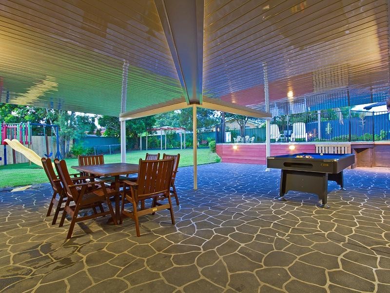 8 Winster Court, Alexandra Hills QLD 4161