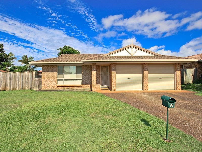 37 School Road, Victoria Point QLD 4165