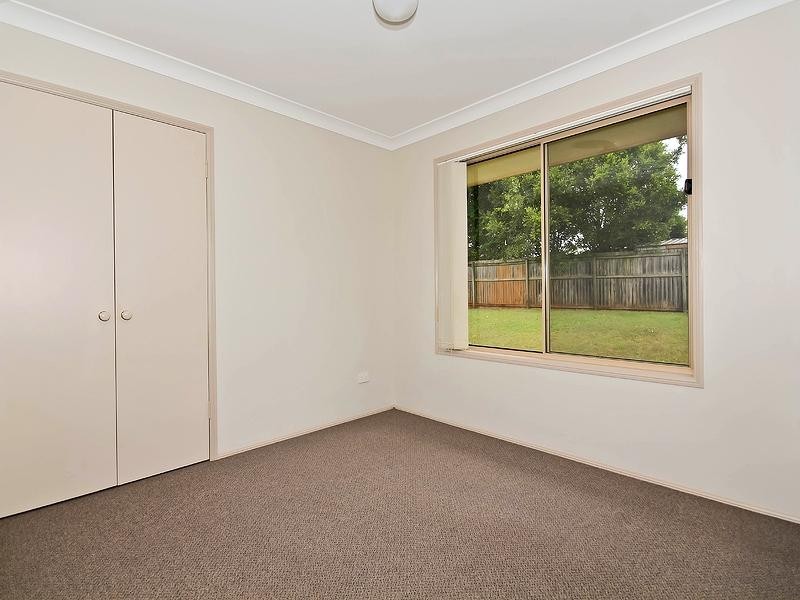 37 School Road, Victoria Point QLD 4165