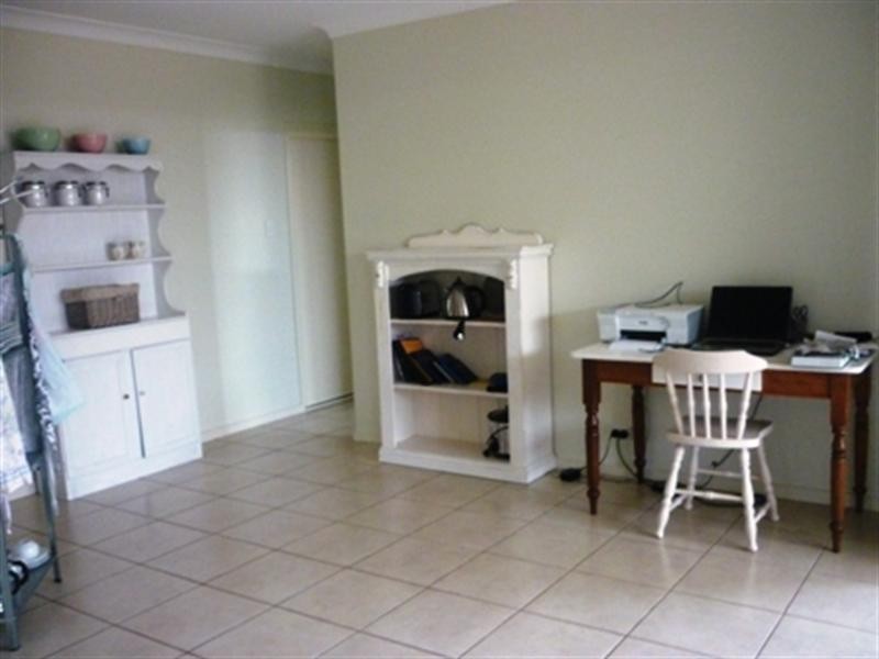 27 Parklane Road, Victoria Point QLD 4165