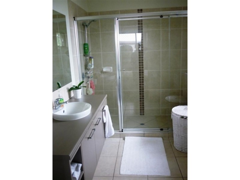 27 Parklane Road, Victoria Point QLD 4165