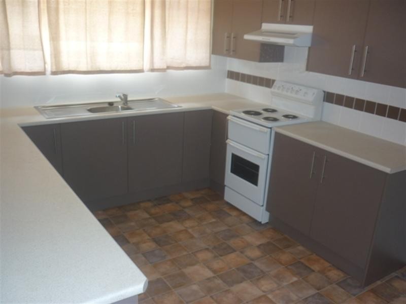 14 Russell Street, Cleveland QLD 4163