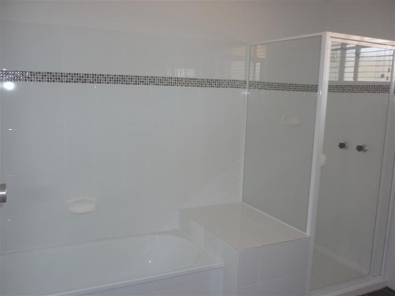 14 Russell Street, Cleveland QLD 4163