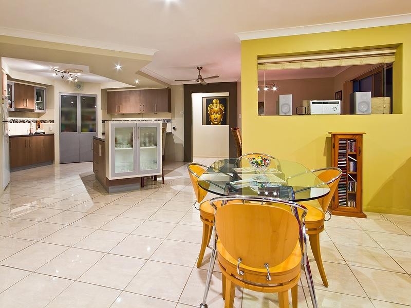 42 Tudar Place, Thornlands QLD 4164