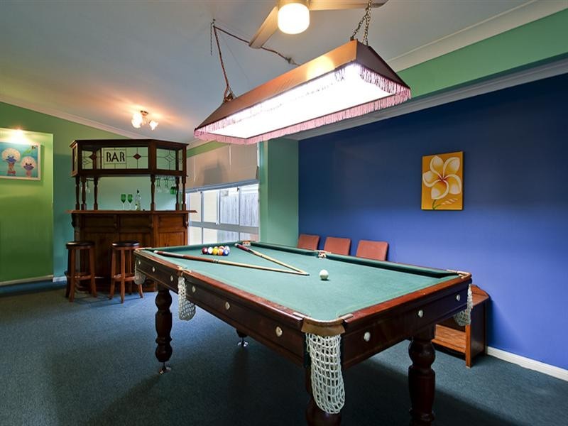 14 Shirley Street, Coochiemudlo Island QLD 4184