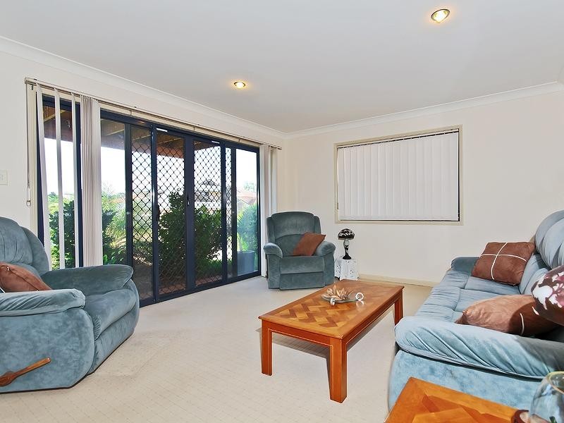 10 St Clair Court, Redland Bay QLD 4165