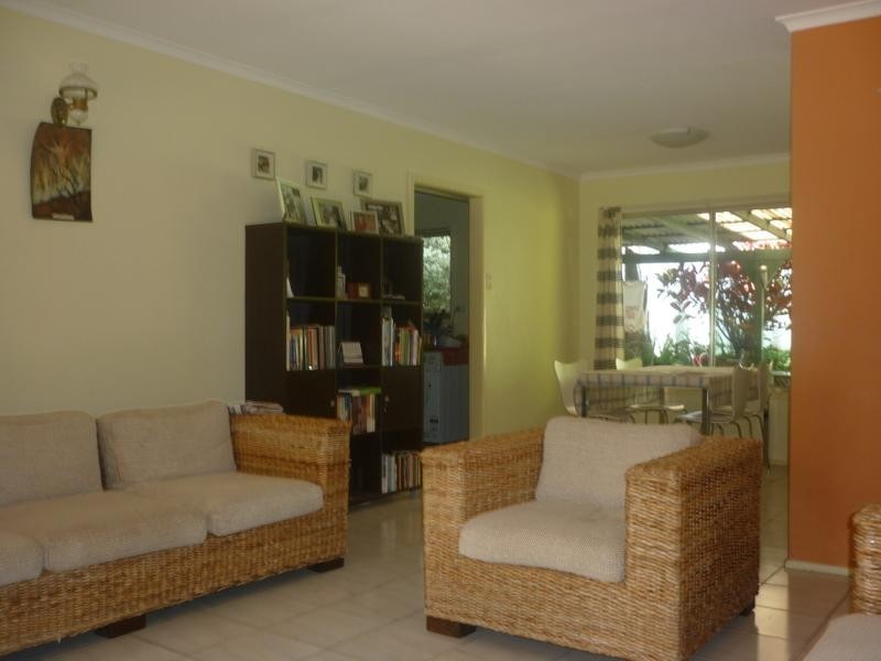 203 Waterloo Street, Cleveland QLD 4163