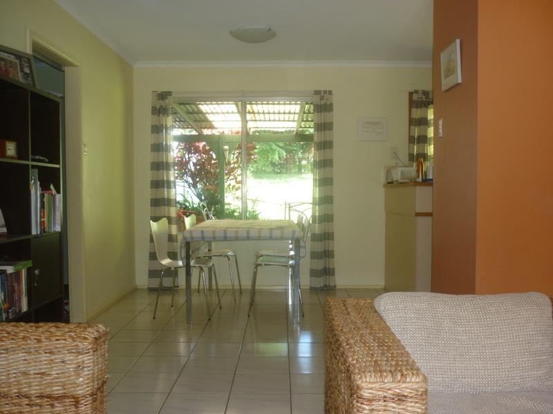 203 Waterloo Street, Cleveland QLD 4163