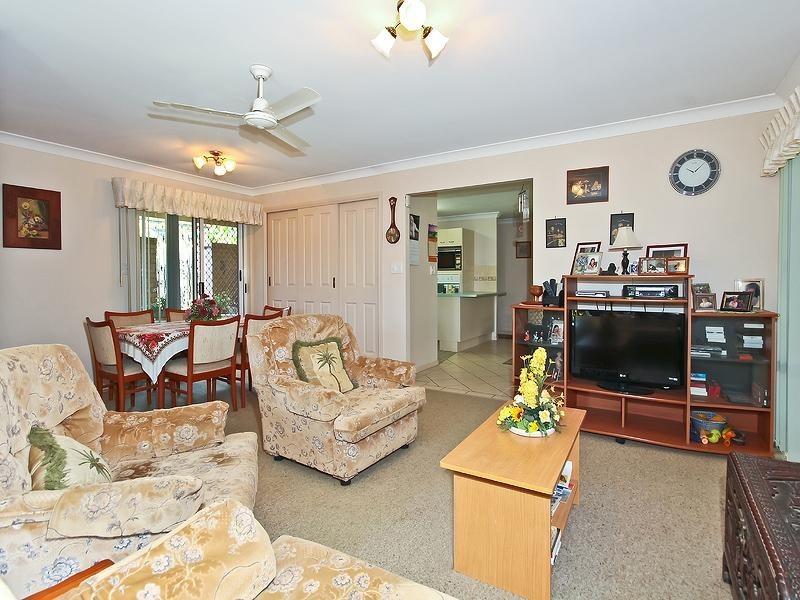 8 Alexander Avenue, Victoria Point QLD 4165