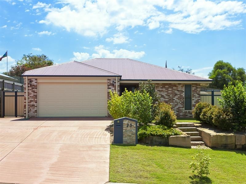 23 Aquila Street, Redland Bay QLD 4165
