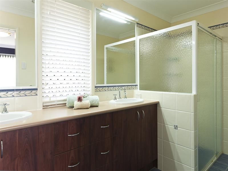 23 Aquila Street, Redland Bay QLD 4165