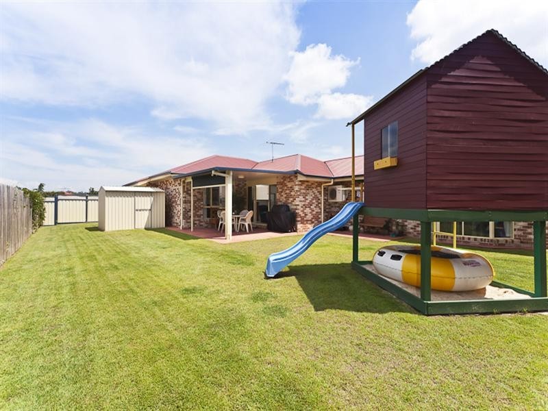 23 Aquila Street, Redland Bay QLD 4165