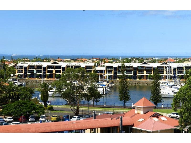 141 Shore Street, Cleveland QLD 4163