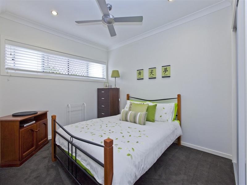 6 Oak Street, Ormiston QLD 4160