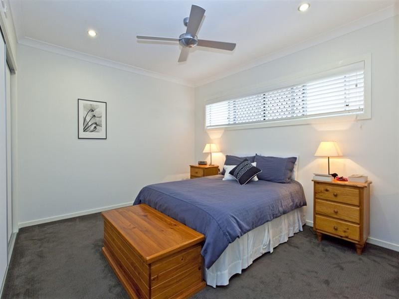 6 Oak Street, Ormiston QLD 4160