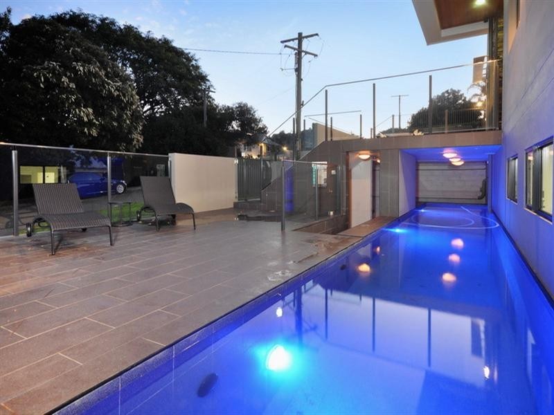 1a Bay Street, Redland Bay QLD 4165