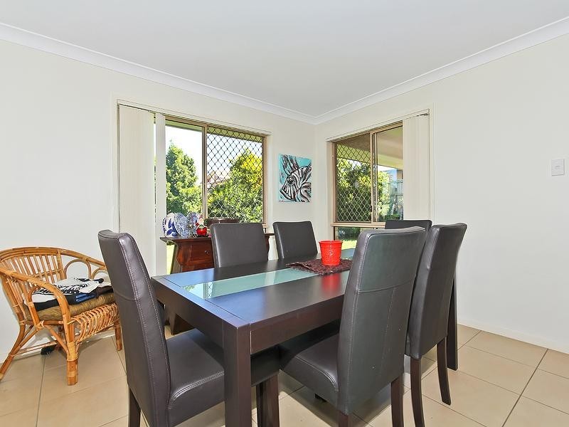 6 Cole Street, Redland Bay QLD 4165