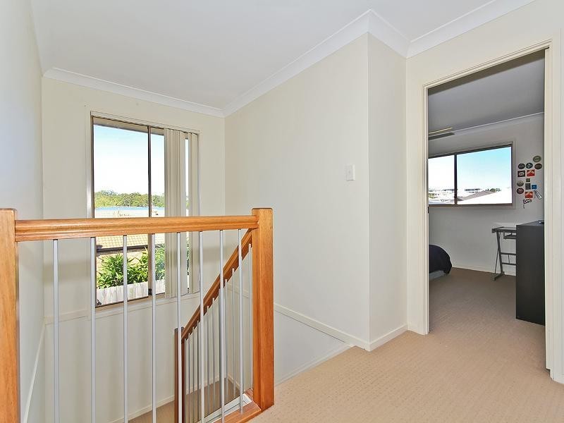 6 Cole Street, Redland Bay QLD 4165