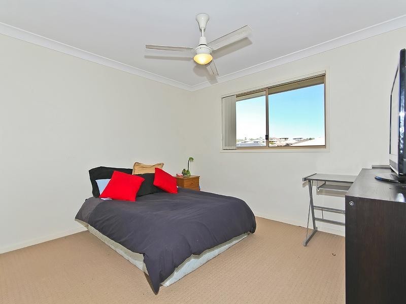 6 Cole Street, Redland Bay QLD 4165