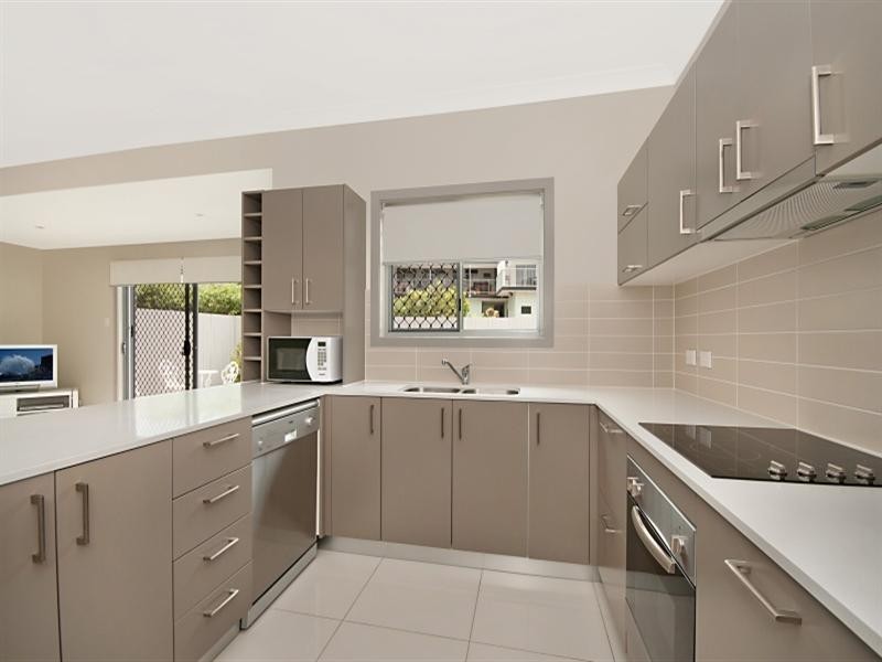 4/8 Boat Street, Victoria Point QLD 4165