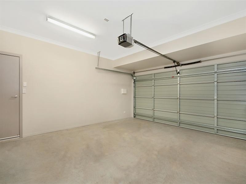 4/8 Boat Street, Victoria Point QLD 4165