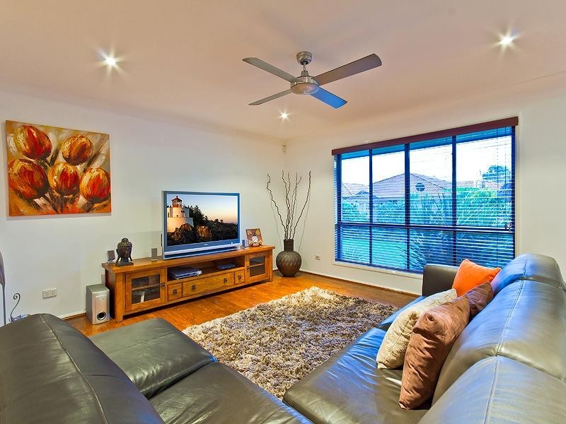 10 Darcelle Place, Ormiston QLD 4160