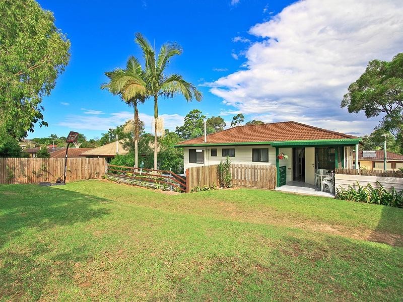 6 Hampshire Crescent, Alexandra Hills QLD 4161
