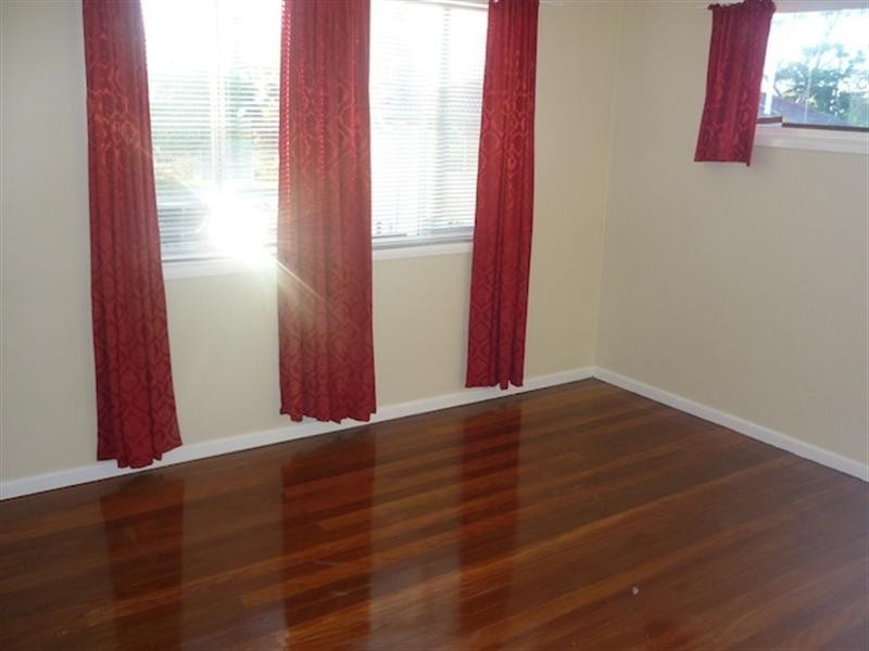 69-71 Banana Street, Redland Bay QLD 4165