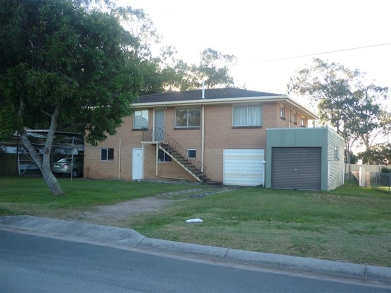 69-71 Banana Street, Redland Bay QLD 4165