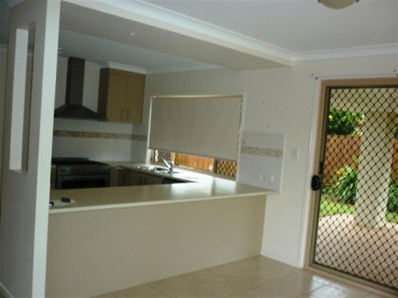 3 Parklane Road, Victoria Point QLD 4165