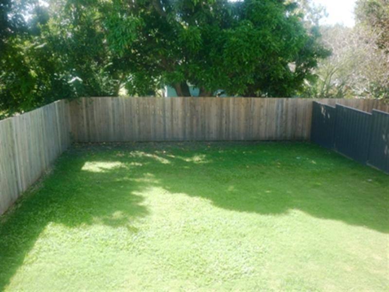 54 Whites Road, Manly West QLD 4179